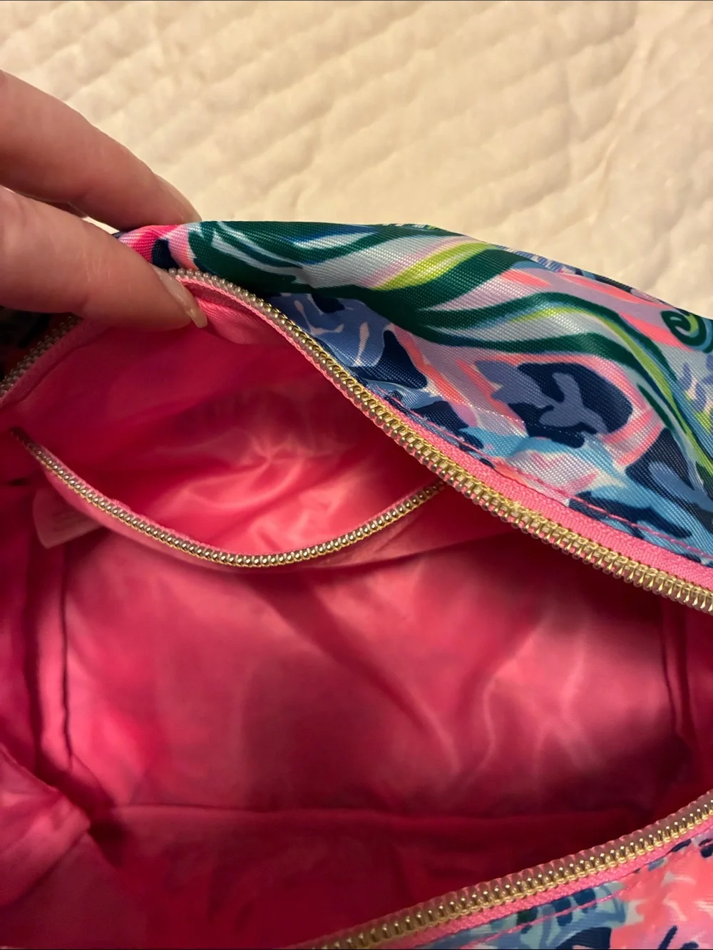 Lilly Pulitzer Sound The Sirens Cosmetic Bag Travel Makeup Pouch Blue Pink